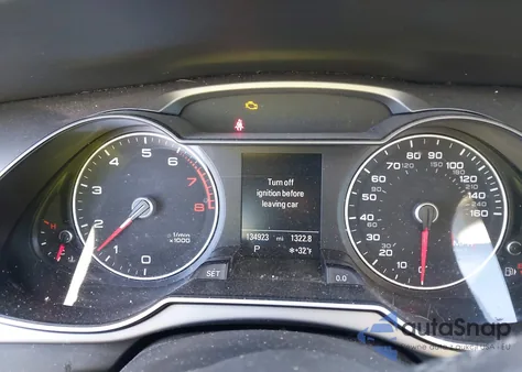 2015 Audi A4 2.0T Premium z USA, uszkodzony, nr VIN WAUFFAFL2FN006682